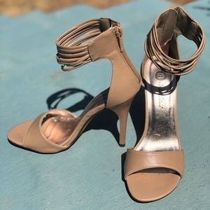 Michael Antonio heels!! SO CUTE